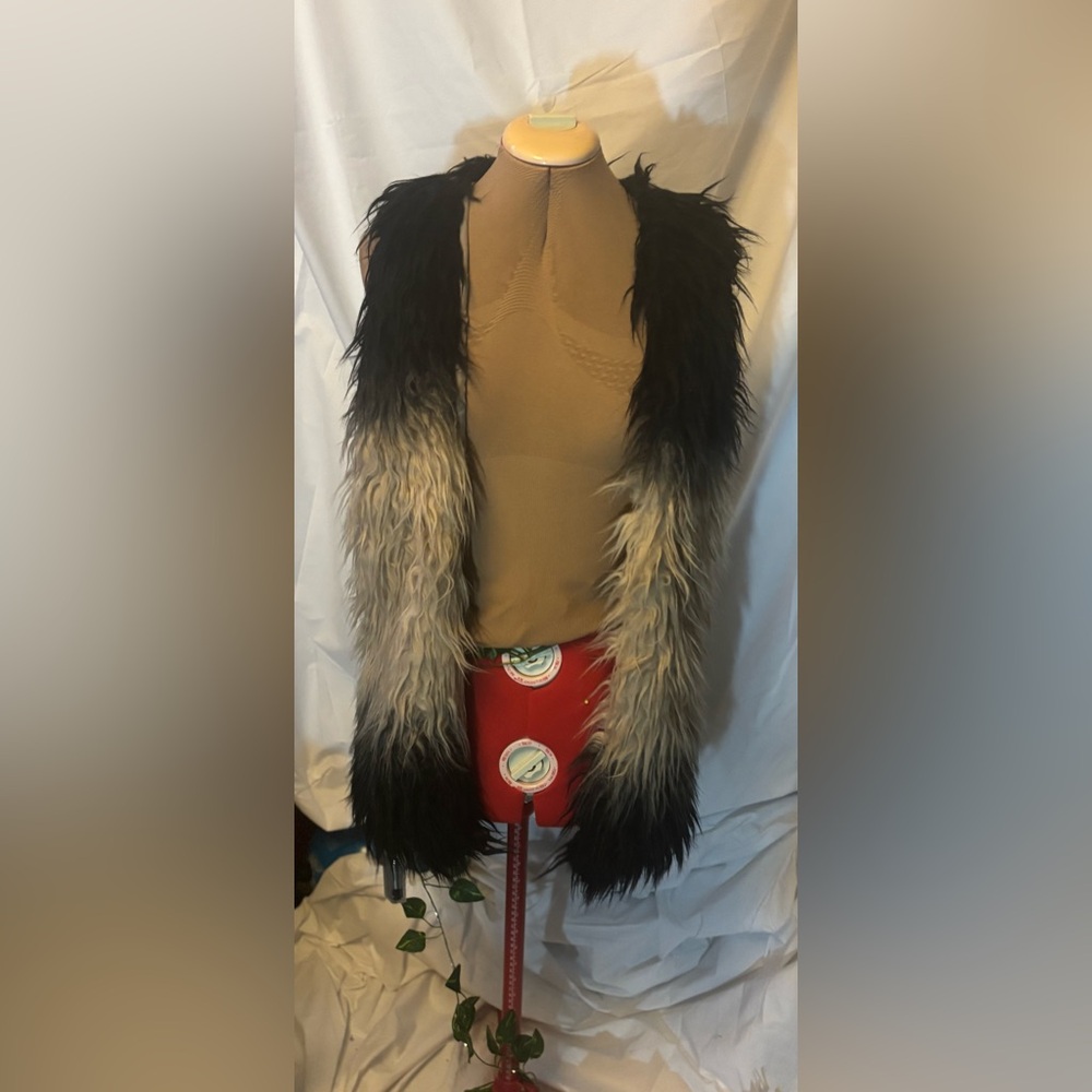 E2 Clothing ombré Faux Fur Vest